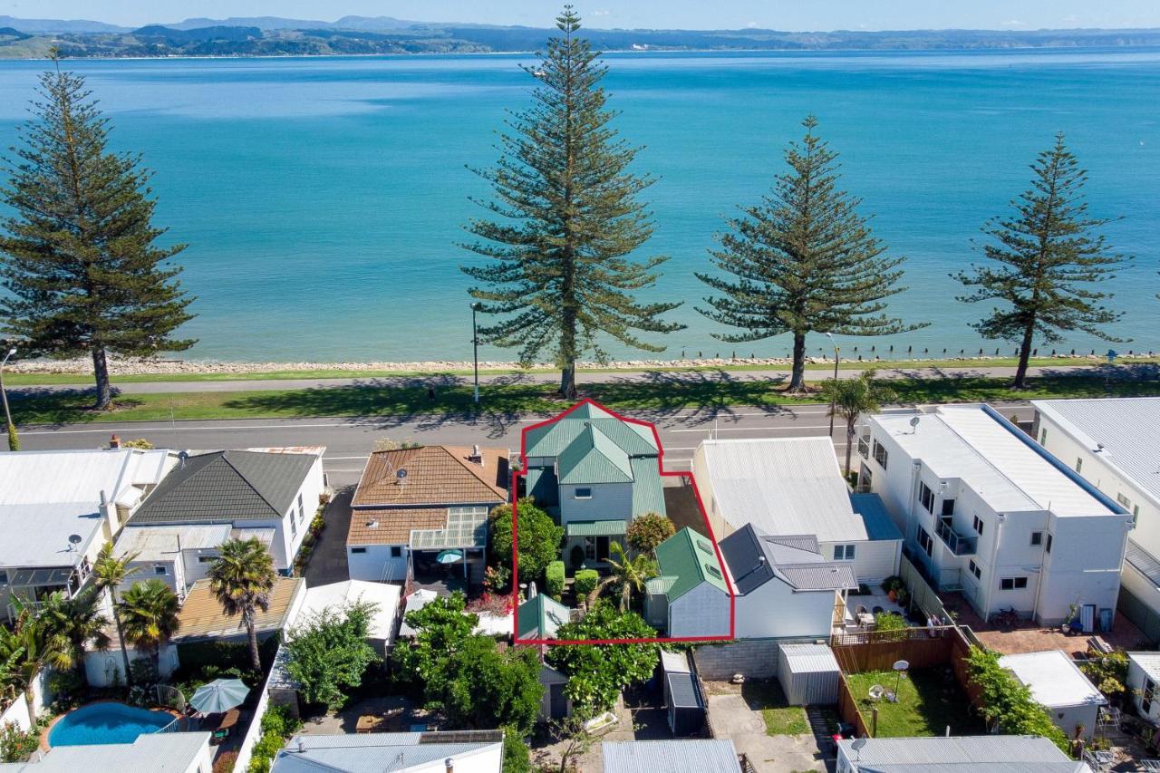 Beachfront Villa ネーピア エクステリア 写真